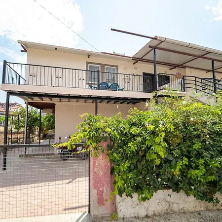 Cozy Flat With Balcony Near To Popular Beaches In *