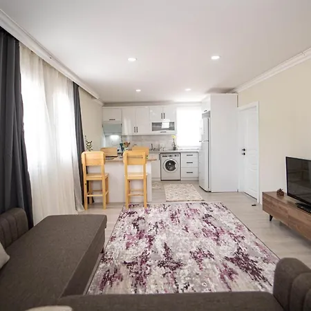 Cozy Flat With Balcony Near To Popular Beaches In Apartmán *