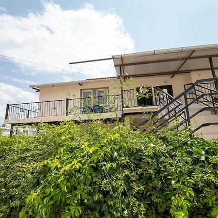 Cozy Flat With Balcony Near To Popular Beaches In Apartmán
