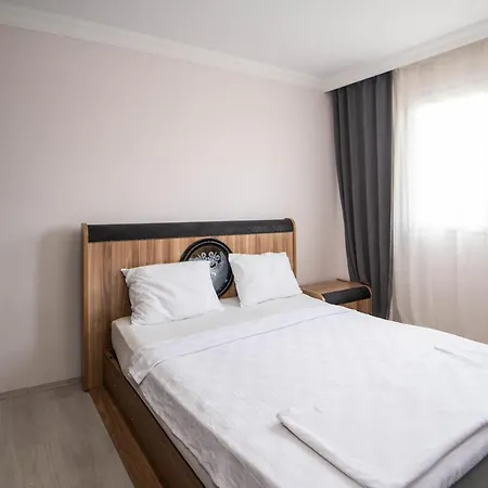 Cozy Flat With Balcony Near To Popular Beaches In